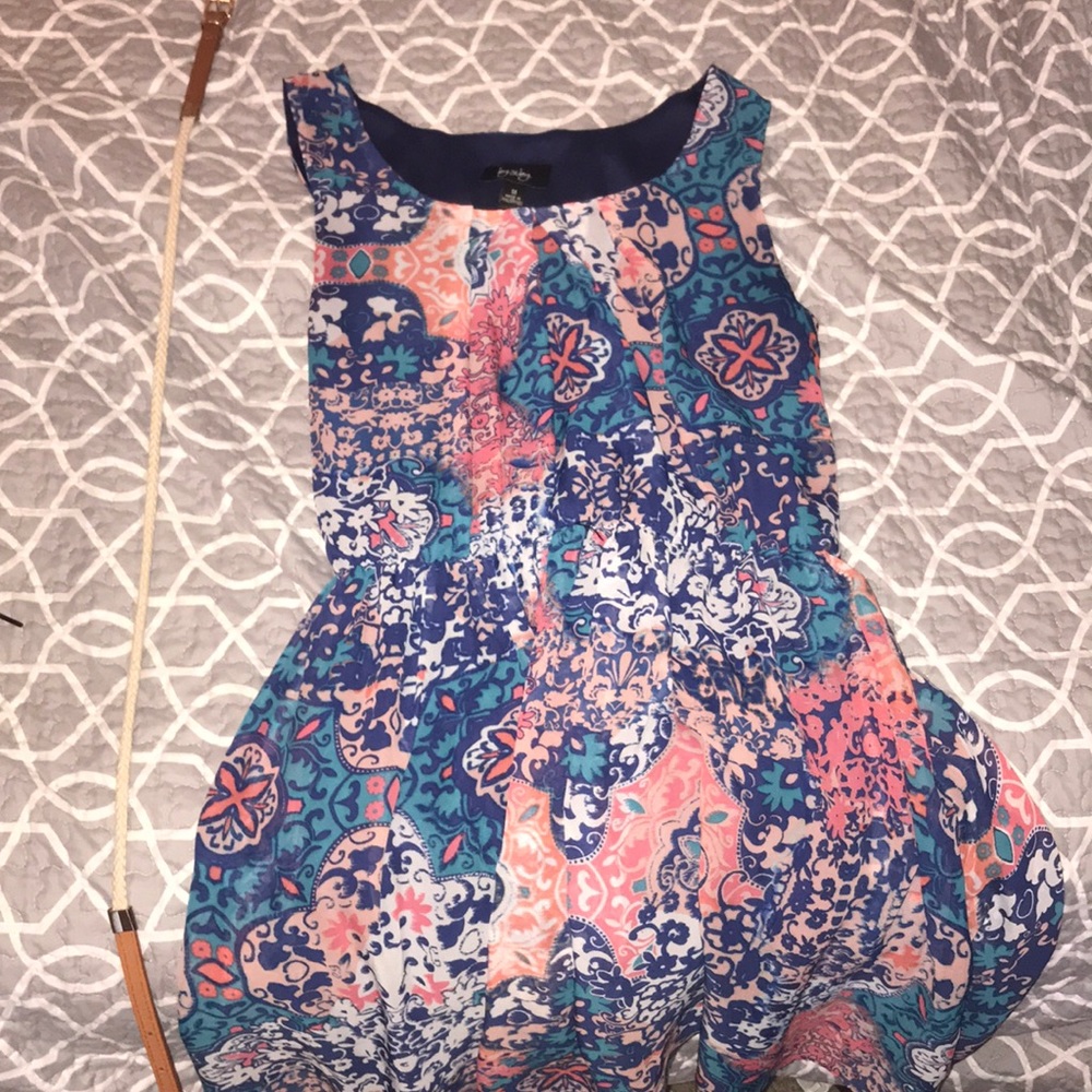 dress with belt